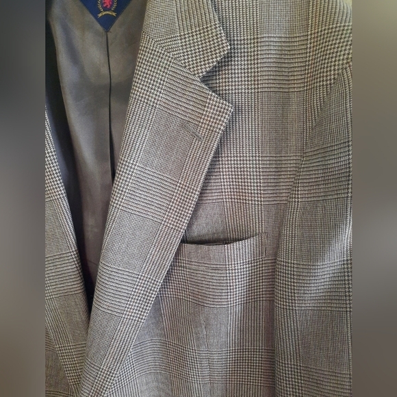 Vintage Tommy Hilfiger Mens Blazer Jacket Brown Plaid Virgin Wool 44R - Picture 4 of 16